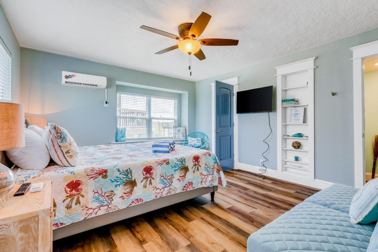 Villa The Quirky Whale Surfside Beach Exterior foto