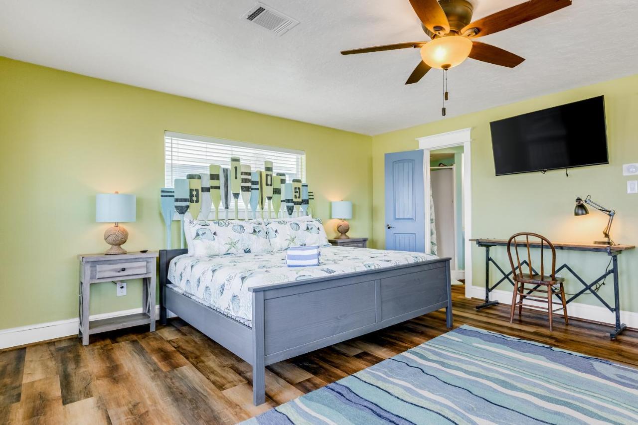 Villa The Quirky Whale Surfside Beach Exterior foto